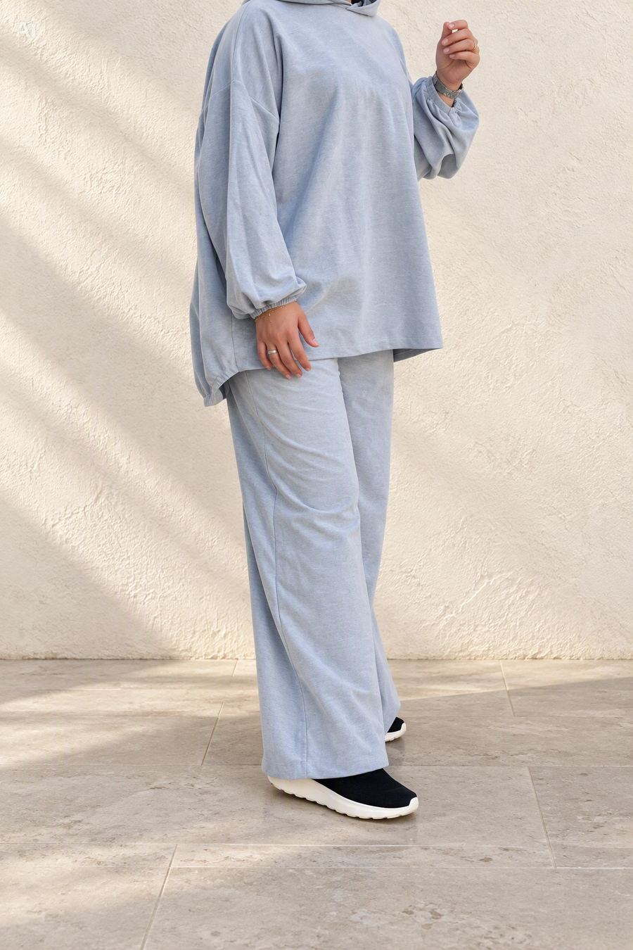 Jogging Siena ملبوس: طقم غري بكابيشو وسروال واسع